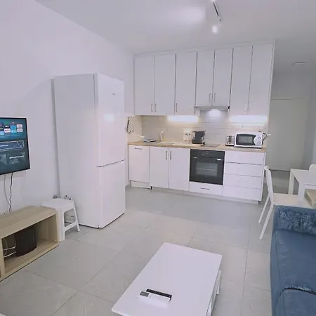 Historia アパート ニコシア